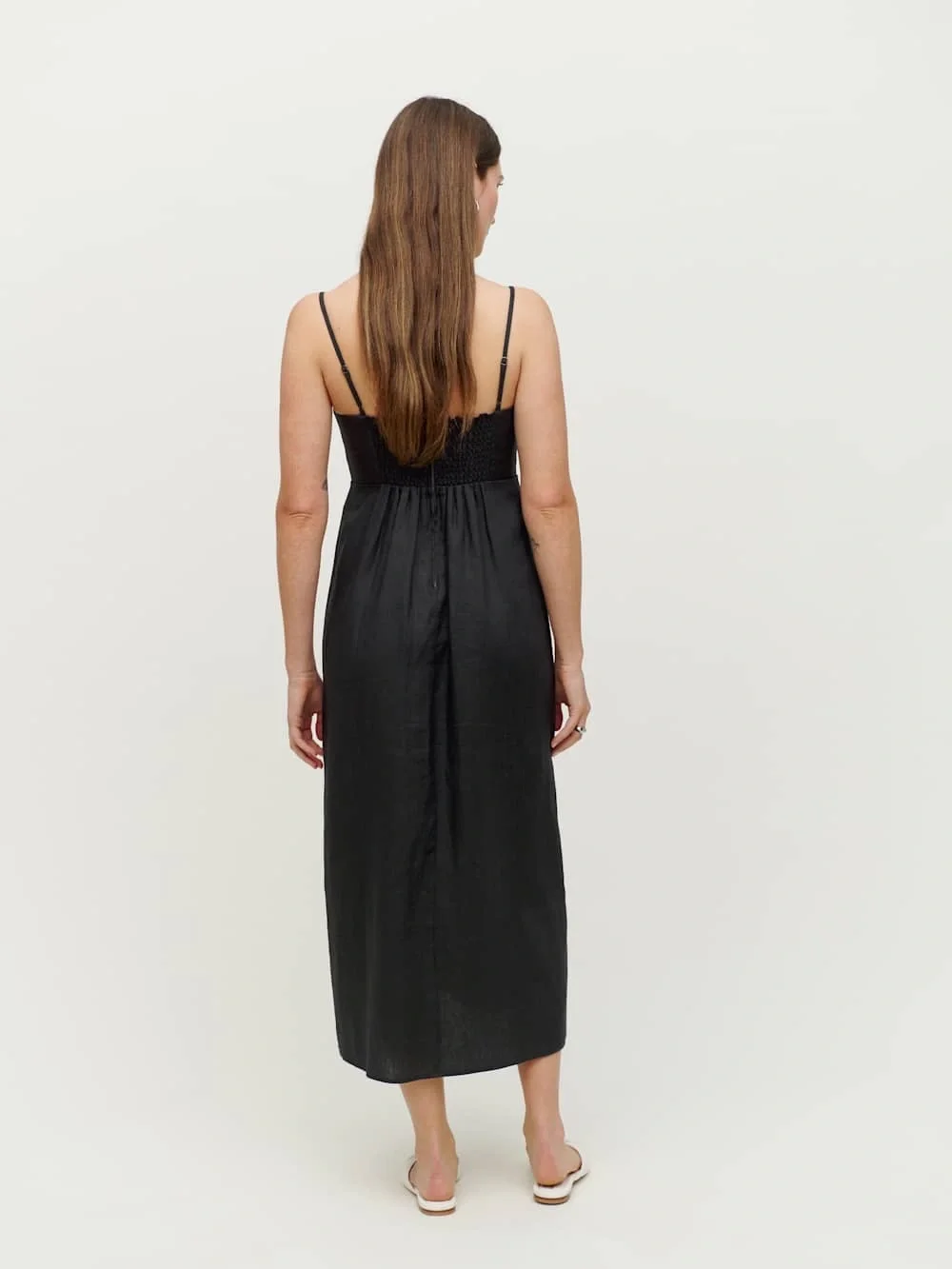 NEW Reformation Odette Black Linen Midi Dress Size 4 - Picture 4 of 9